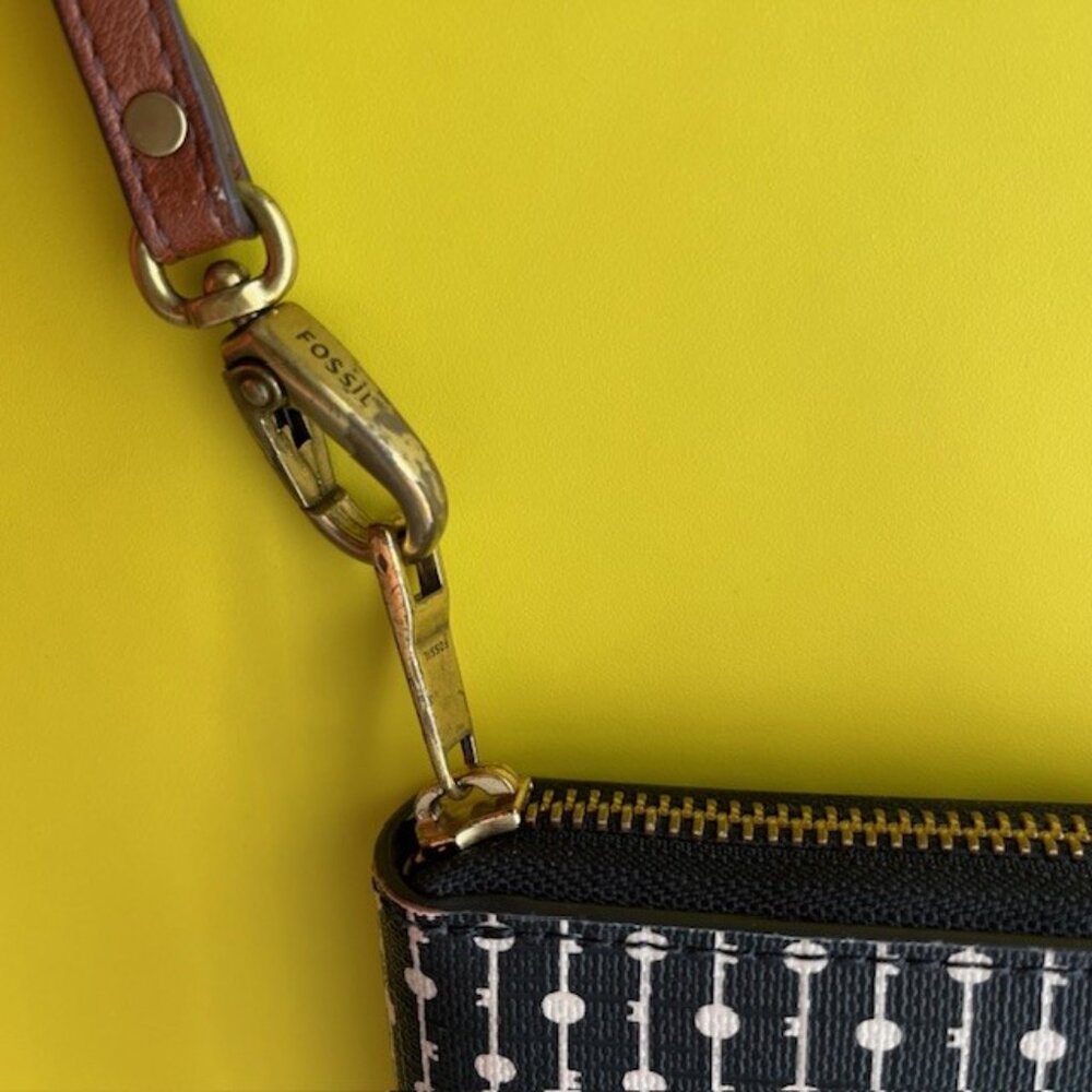 Fossil Keyper Coated Canvas Wristlet Wallet, Navy… - image 5